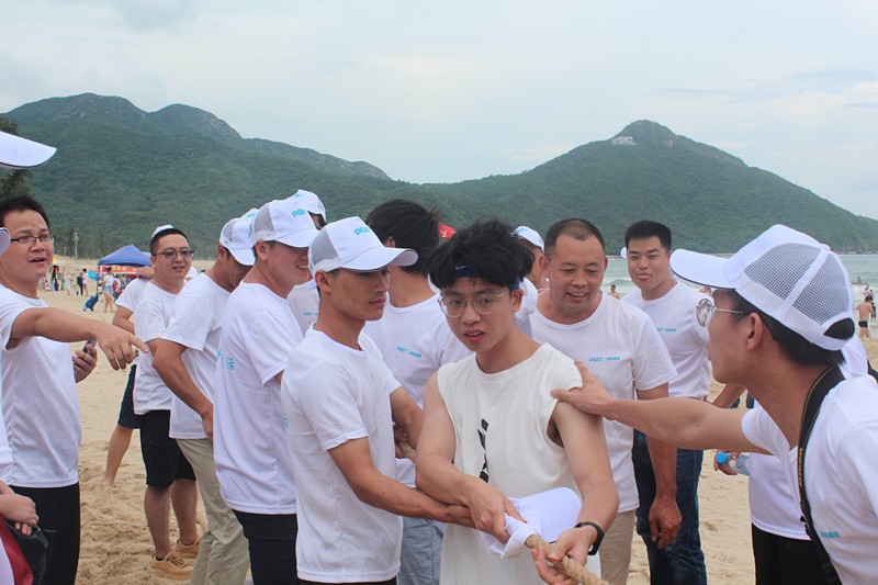 年領(lǐng)航集團(tuán)南澳西沖歡樂(lè)之旅！